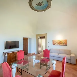 Apartment Historical Renaissance Palace, Montepulciano